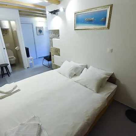 Pylon Guest house 4*