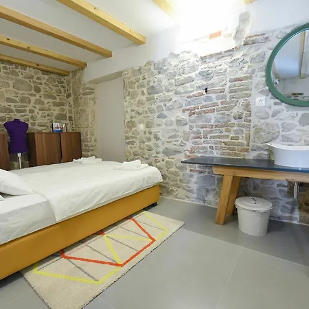 Guest house Pylon 4*