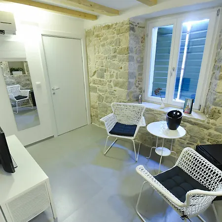 Pylon Guest house 4*